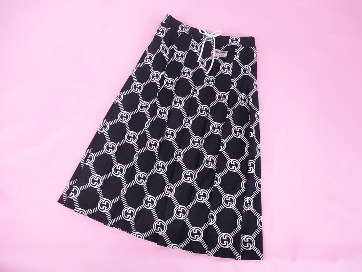 モダン♪ GUCCI グッチ インターロッキングG テクニカル ジャージ プリーツスカート ブラック×ホワイト拍卖