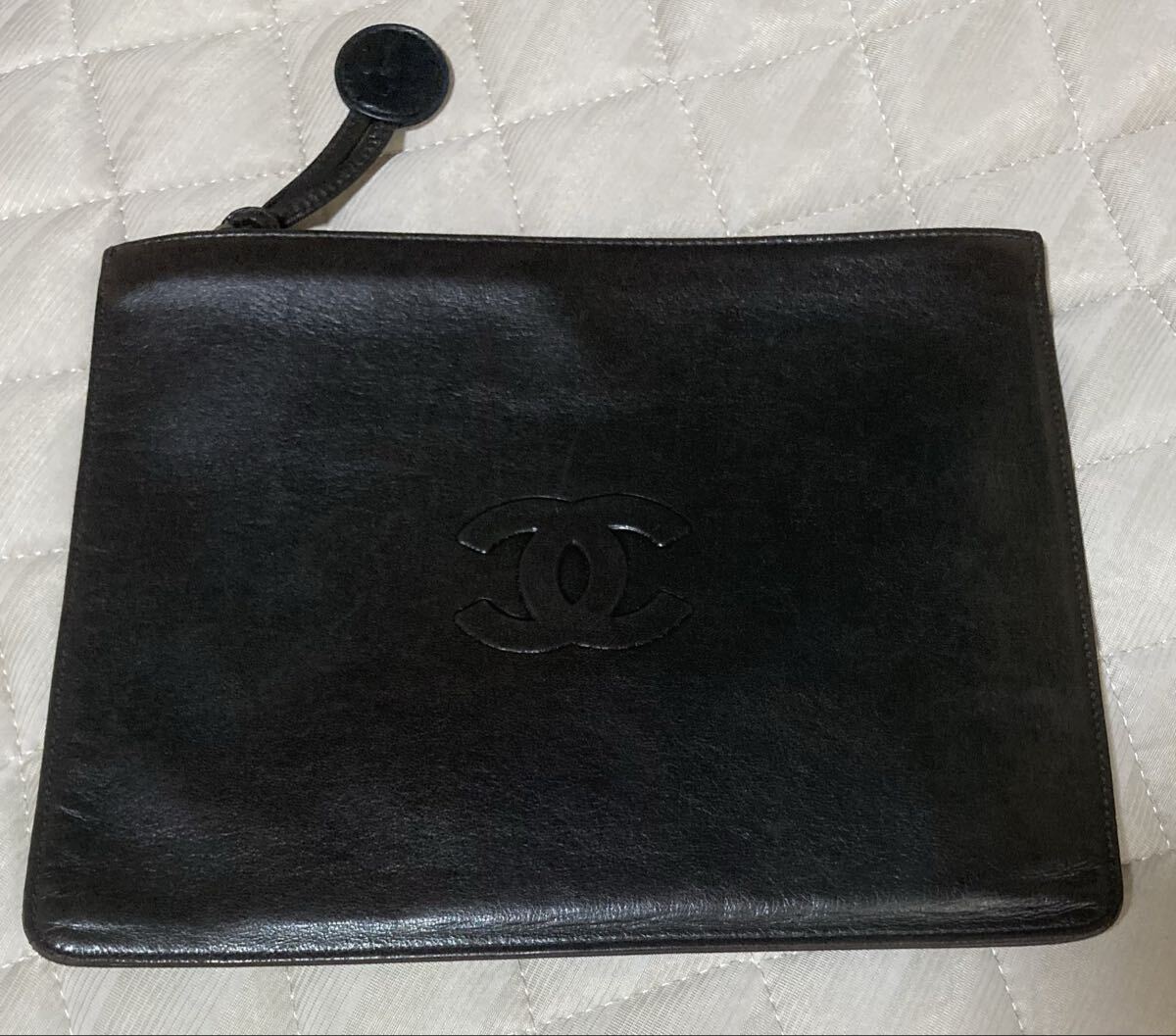【ギャランティカード&保存袋&冊子あり】美品CHANEL ヴィンテージシャネル クラッチバッグ ハンドバッグ ポーチ本革カメリア 黒ココマーク拍卖