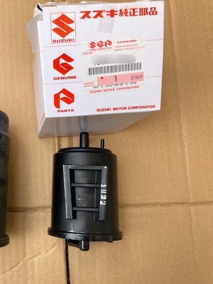 新品 純正品 SUZUKI スズキ チャコールキャニスター HA12,23アルト,MA61,MC11ワゴンR,その他拍卖