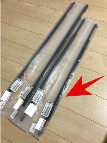 新品 純正品 TOYOTA トヨタ リアドアガラスウェザーアウター LH 120系ラクティス拍卖