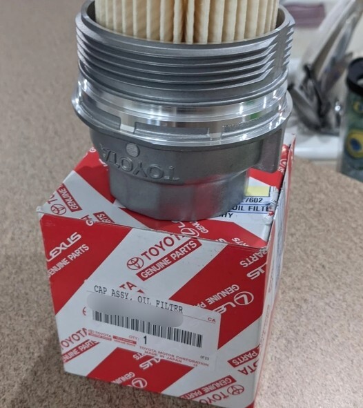 新品 純正品 TOYOTA トヨタ オイルフィルターキャップASSY 30系ハリアー,20,30系アルファード/ヴェルファイア,その他拍卖