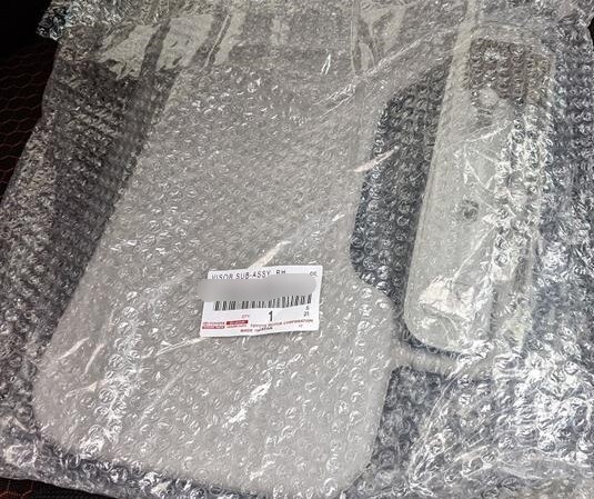 新品 純正品 TOYOTA トヨタ サンバイザー RH 15系FJクルーザー拍卖