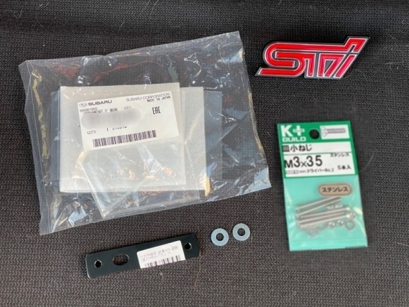 新品 純正品 SUBARU スバル STIグリルエンブレム フロント WRX/レヴォーグ V10拍卖