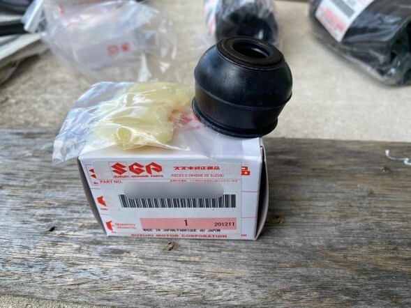新品 純正品 SUZUKI スズキ ダストシールセット MF22MRワゴン,DA64エブリィ,その他拍卖