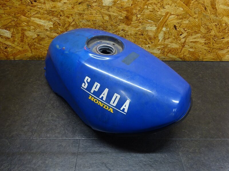 【251008】VT250スパーダ(MC20-1004)◆ 燃料タンク ガソリンタンク フューエルタンク 凹み/補修跡/カラカラ音有拍卖