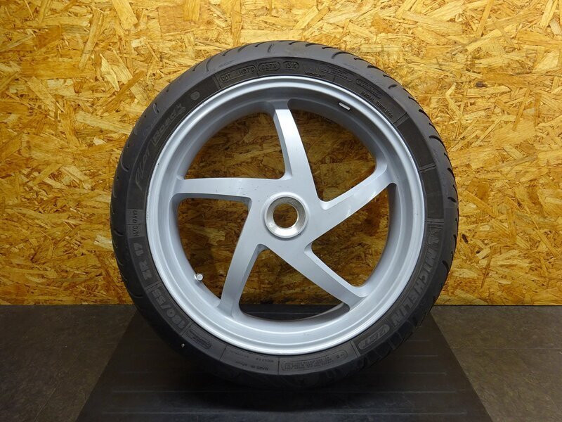 【251009】ドゥカティ ムルティストラーダ1000DS◆ リアホイール 17×5.50 削れ有拍卖