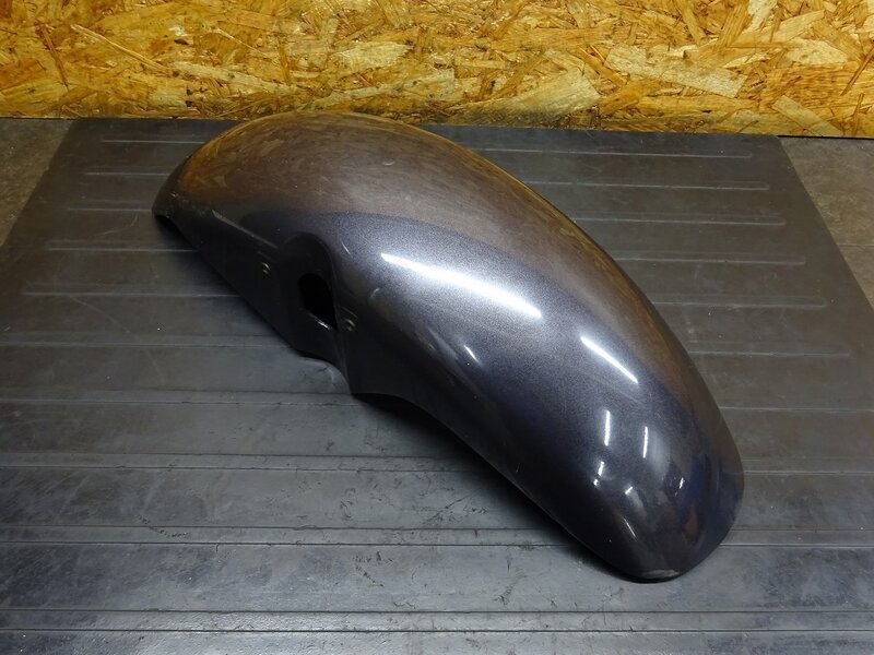 【251042】マグナ250(MC29-1009)◆ フロントフェンダー 削れ/塗装付着有 【V-TWIN拍卖