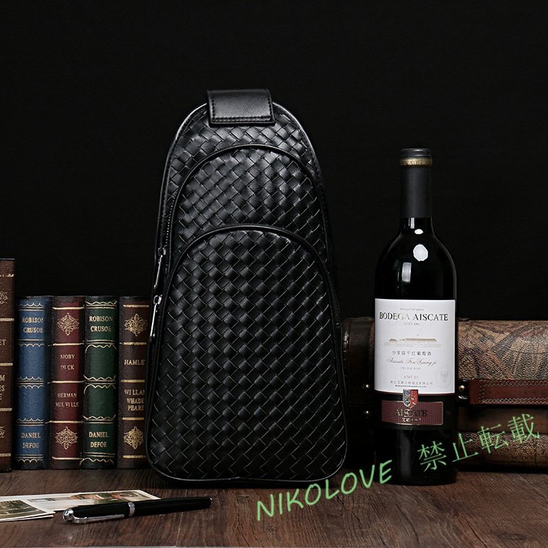 ☆新品多機能 本革 メンズ ショルダーバッグ 斜め掛け iPad対応 レザー イントレチャート 牛革編込み 手作り 鞄 黒拍卖