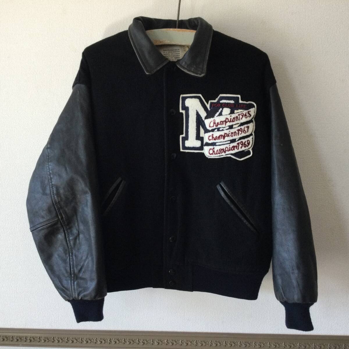 10225 【90年代】 MIKEBIRNIES スタジャン 袖革切替 レザー ブラック ワッペン ヴィンテージ Lサイズ?拍卖