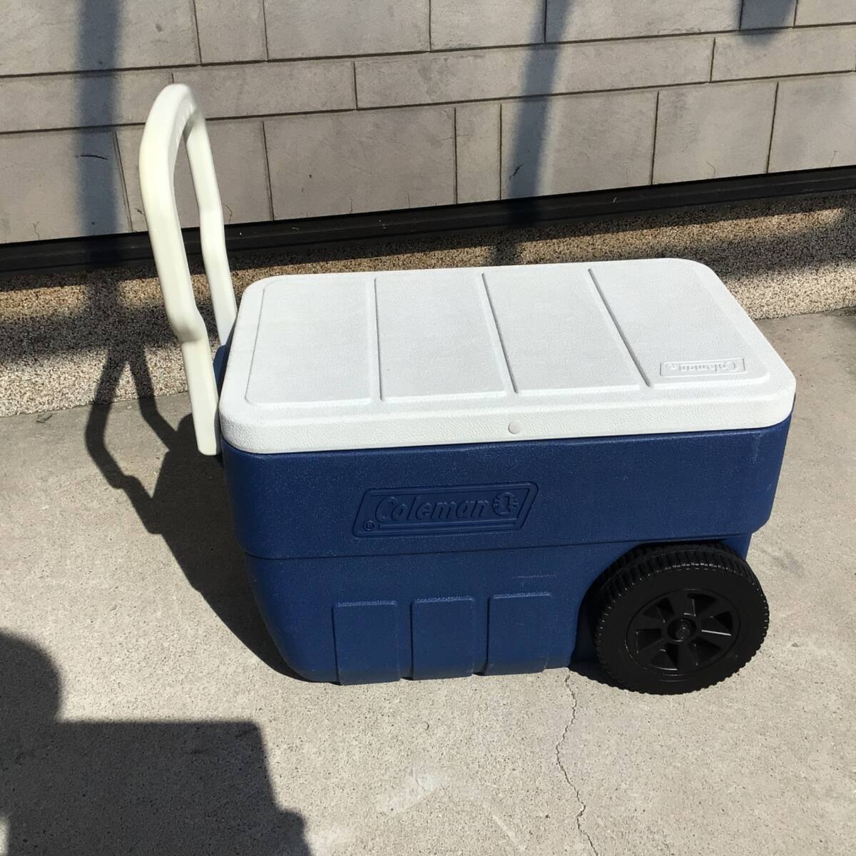 10478 【廃版】コールマン Coleman 5850 クーラーボックス 保冷ボックス ハンドル キャスター 付 グリーン カーキ拍卖