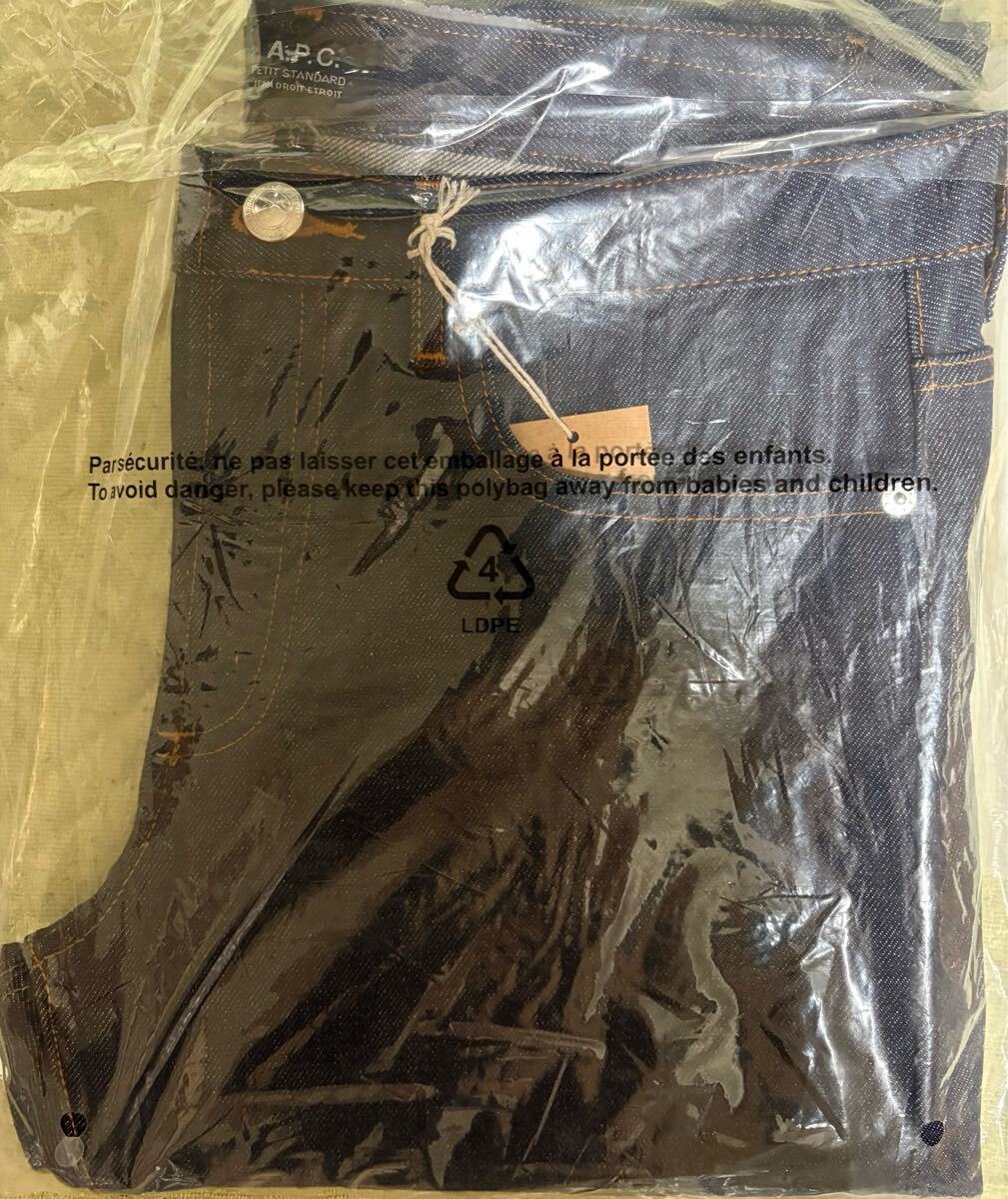 a.p.c アーペーセー petit standard プチスタンダード w31 新品 未使用 jeans ジーンズ デニム 拍卖