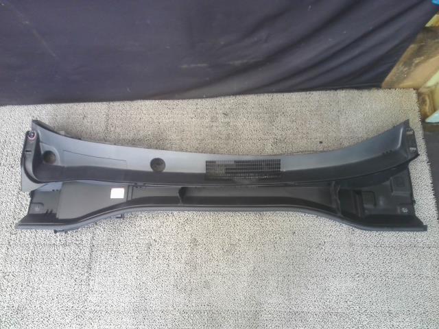 C-HR DAA-ZYX10 カウル トップ パネル G モード ブルーノ 070 55708-10100拍卖