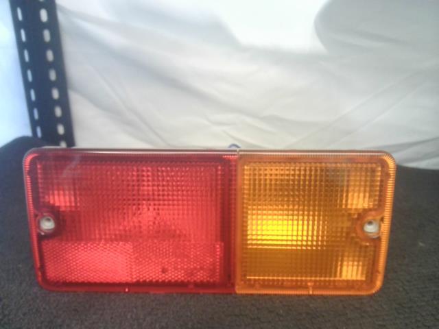 グランマックス 5BF-S413P 左テールランプ トラックGL 4WD S403M タウンエース 1E7 11-AT05 81561-BZ570拍卖