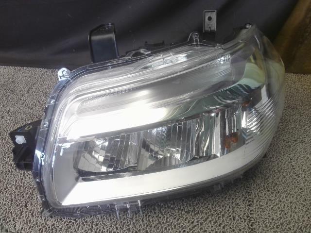 グランマックス 5BF-S403P 左 ヘッド ランプ ライト トラックGL S403M タウンエース 1E7 100-8J009 81106-BZ010拍卖