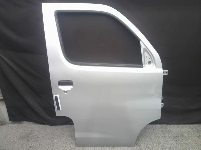 グランマックス 5BF-S413P フロント 右 ドア トラックGL 4WD S403M タウンエース 1E7 M213S 67001-BZ211 68101-BZ610拍卖