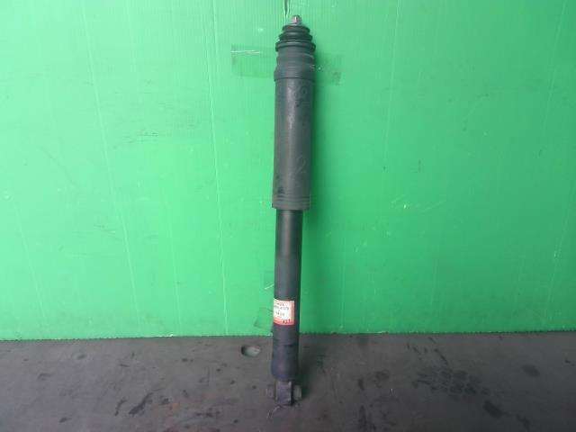 プリウスα DAA-ZVW41W リア 右 ショックアブソーバー Sツーリングセレクション 5人 8T5 48530-47370 48530-80744拍卖