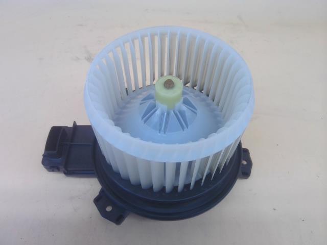 トール 5BA-M900S ヒーター ブロア ファン モーター G B86 2001 88550-B1120拍卖