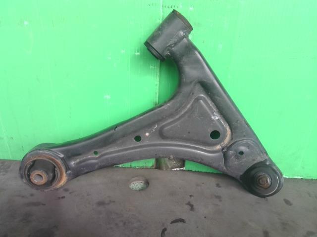 ハイゼット LE-S320V フロント 右 ロアアーム カーゴデラックス B58 48068-B5010 48068-B5011拍卖