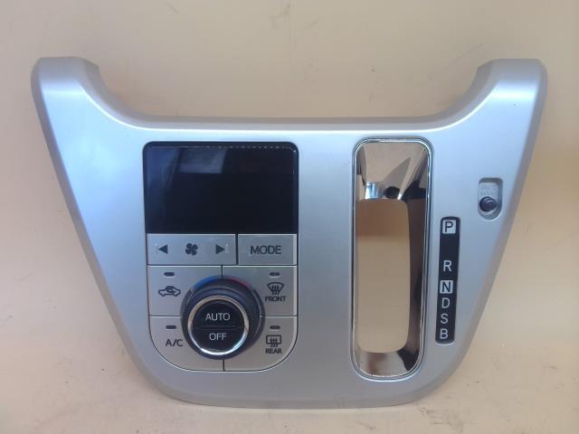 キャスト DBA-LA260S エアコン スイッチ パネル スタイルX SA2 4WD R67 55406-B2G20-B1拍卖