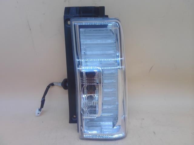 タント DBA-LA610S 右テールランプ カスタムX SA 4WD X07 20516 81550-B2580 81550-B2582拍卖