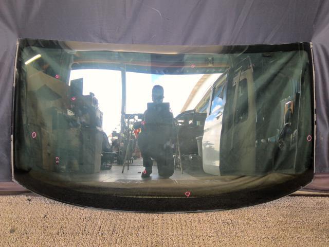 タンク DBA-M900A フロント ウインド ガラス X S S28 M311 56101-B1290 56101-B1291拍卖