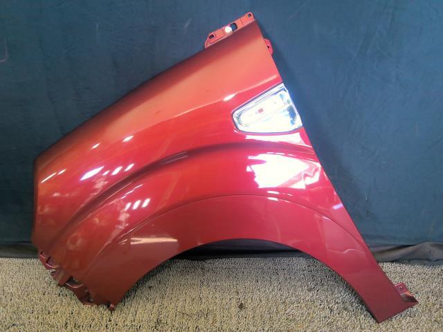 キャスト DBA-LA250S フロント左フェンダー スタイルG SA2 R67 53812-B2A40拍卖