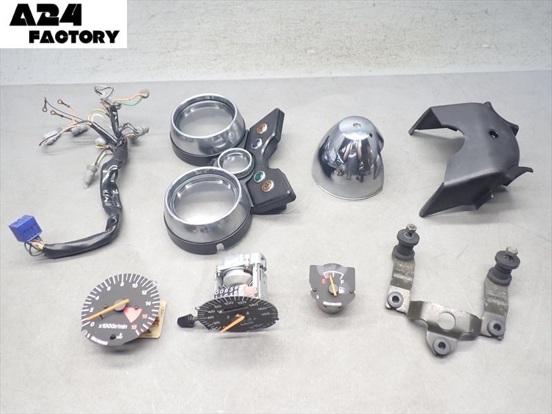 B1R7-1003 スズキ バンディット250-2 スピードメーター 使える部品だけ取り外しました♪ 【GJ77A-112~ 後期】拍卖