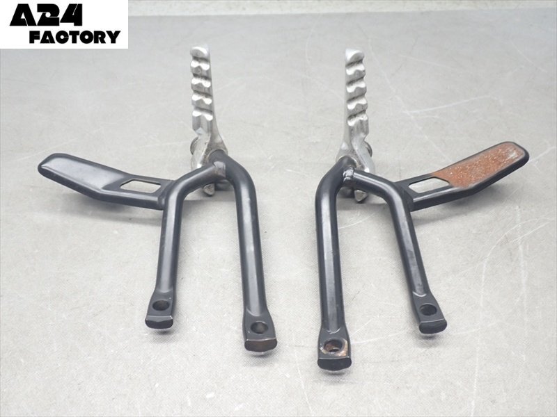 B1R7-1010 ヤマハ セロー250-2 タンデムステップ 左右 純正品 【DG17J-011~ 2014年式 動画有】拍卖