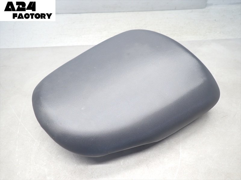 C1R7-1023 スズキ GSX1300R ハヤブサ リアシート タンデムシート 純正品 【JS1GW71A45210~ 動画有】拍卖