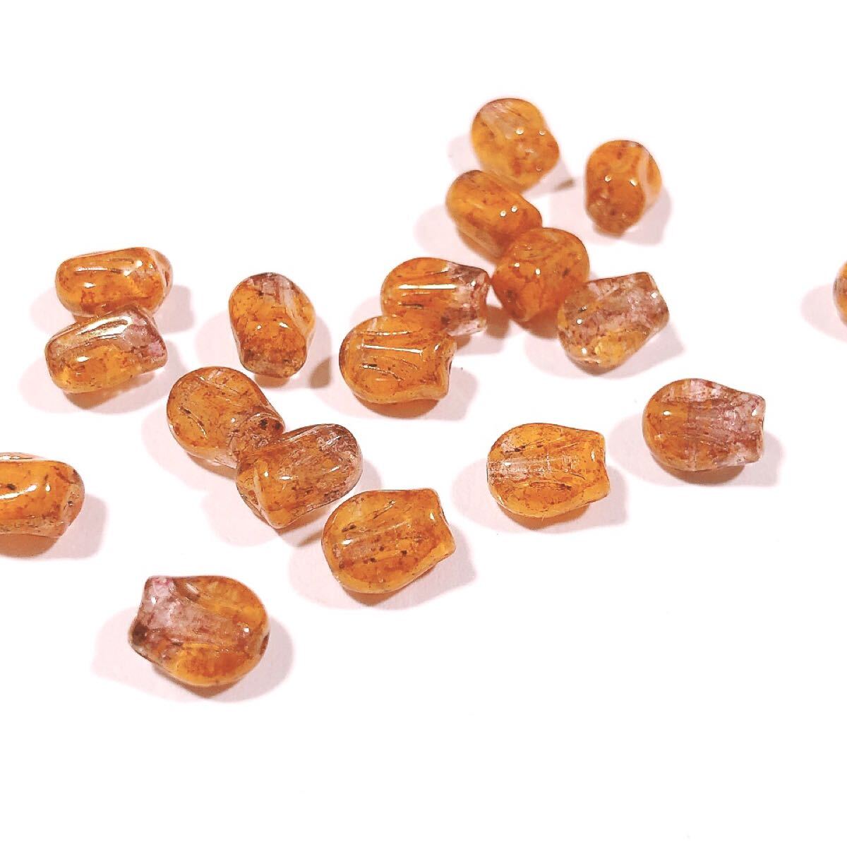 ミニチューリップ9mm10個 チェコビーズ clor拍卖