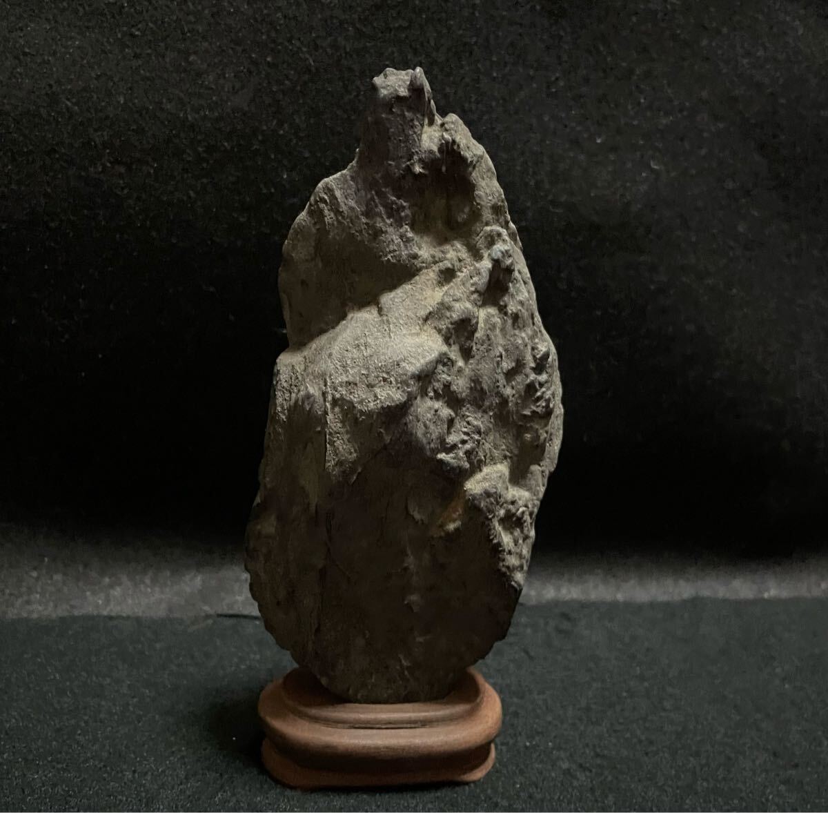 千仏石 水石 天然石 観賞石 鑑賞石 観音像拍卖