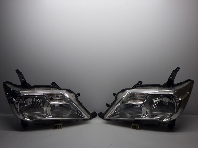 セレナ 前期 ヘッドライト左右 HID C26/NC26 100-23097 コーティング 比較的綺麗 250927225拍卖