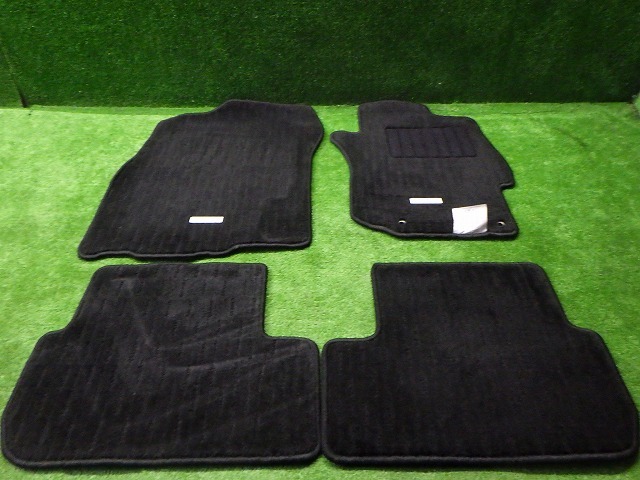 ギャランフォルティス 純正フロアマット 4枚 CY4A カラー黒 2007年 ミツビシ 綺麗 251022083拍卖