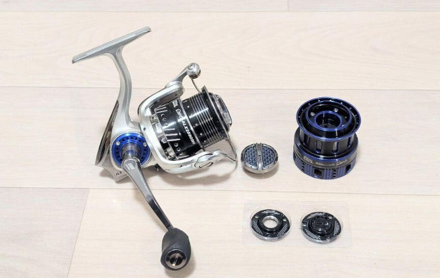 アブガルシア 管443FJ レボ ALX カスタムパーツ付き拍卖