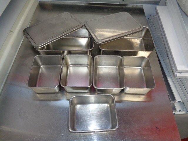 ■Bigchance■ ステンレス0号深型バット 【蓋付きケース2x小5個セット】調味料入れバット 薬味入れ■東京都葛飾区■29拍卖