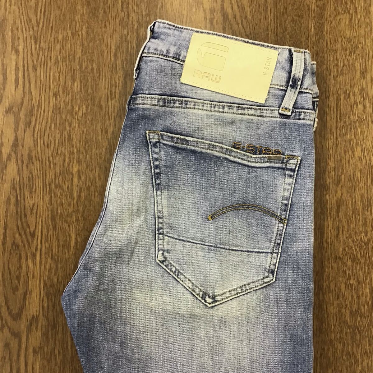 【GJ111】G-STAR RAW W29 L30 色落ち加工 ジーンズ ジーパン デニムパンツ ストレッチ生地 メンズブランド古着 ジースターロウ 送料無料拍卖