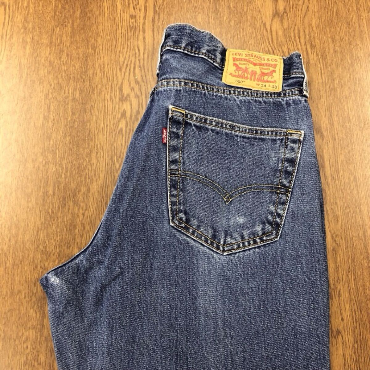 【GJ318】Levi's 550 W34 L30 ジーンズ ジーパン デニムパンツ メンズブランド古着 ボタン裏刻印3937 リーバイス550 送料無料拍卖