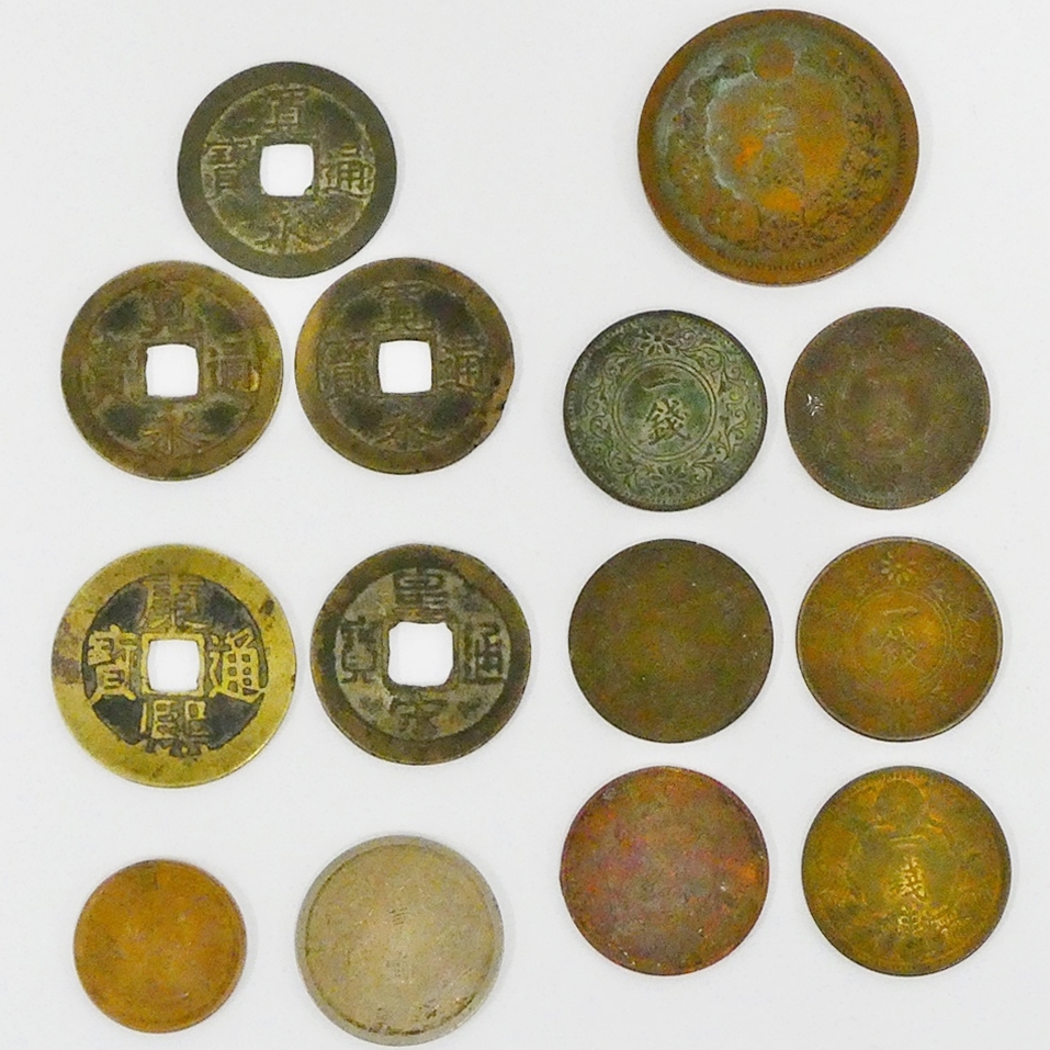 寛永通宝 穴銭 / 二銭 明治十三年 / 一銭 昭和八年 九年 十二年 十三年 / 大満州国 一角 他 古銭 硬貨 いろいろ まとめて セット Kキ00拍卖