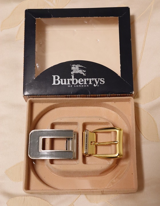 Burberrys バーバリー ベルト バックル 2種類セット グレーカラー ゴールドカラー 箱付き拍卖