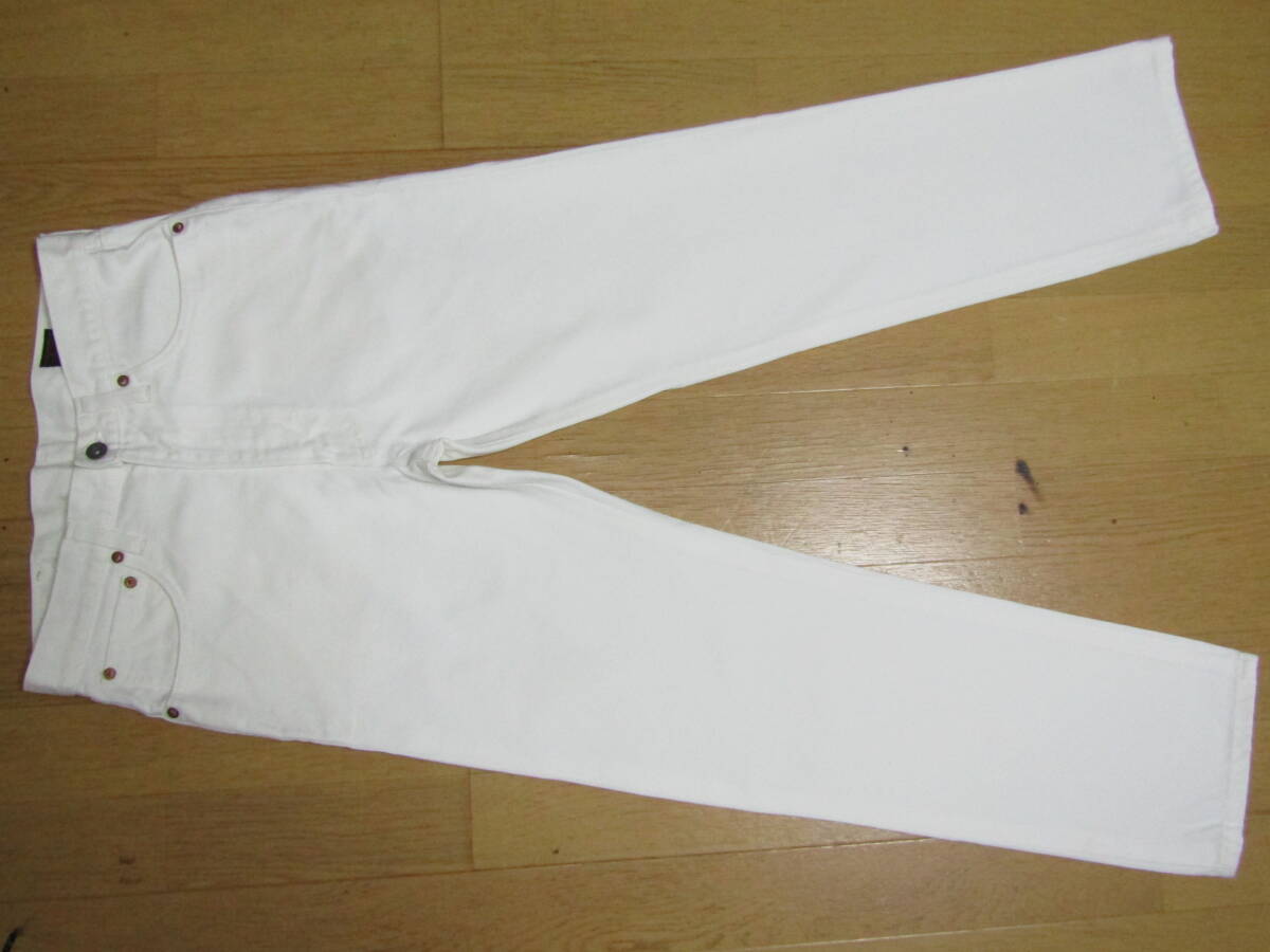 使用極少 極上美品 スッキリ ホワイトがカッコいい 確かで丁寧なつくりの日本製 BOBSON 本格派ライン EARTH CULTURE 実測30inch前後 メンズ拍卖