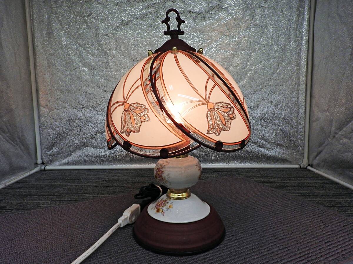 鹿野漆器■テーブルライト ガラスシェード 寝室用 ライト ナイトランプ レトロ■状態良好品「管理№KT1339」拍卖