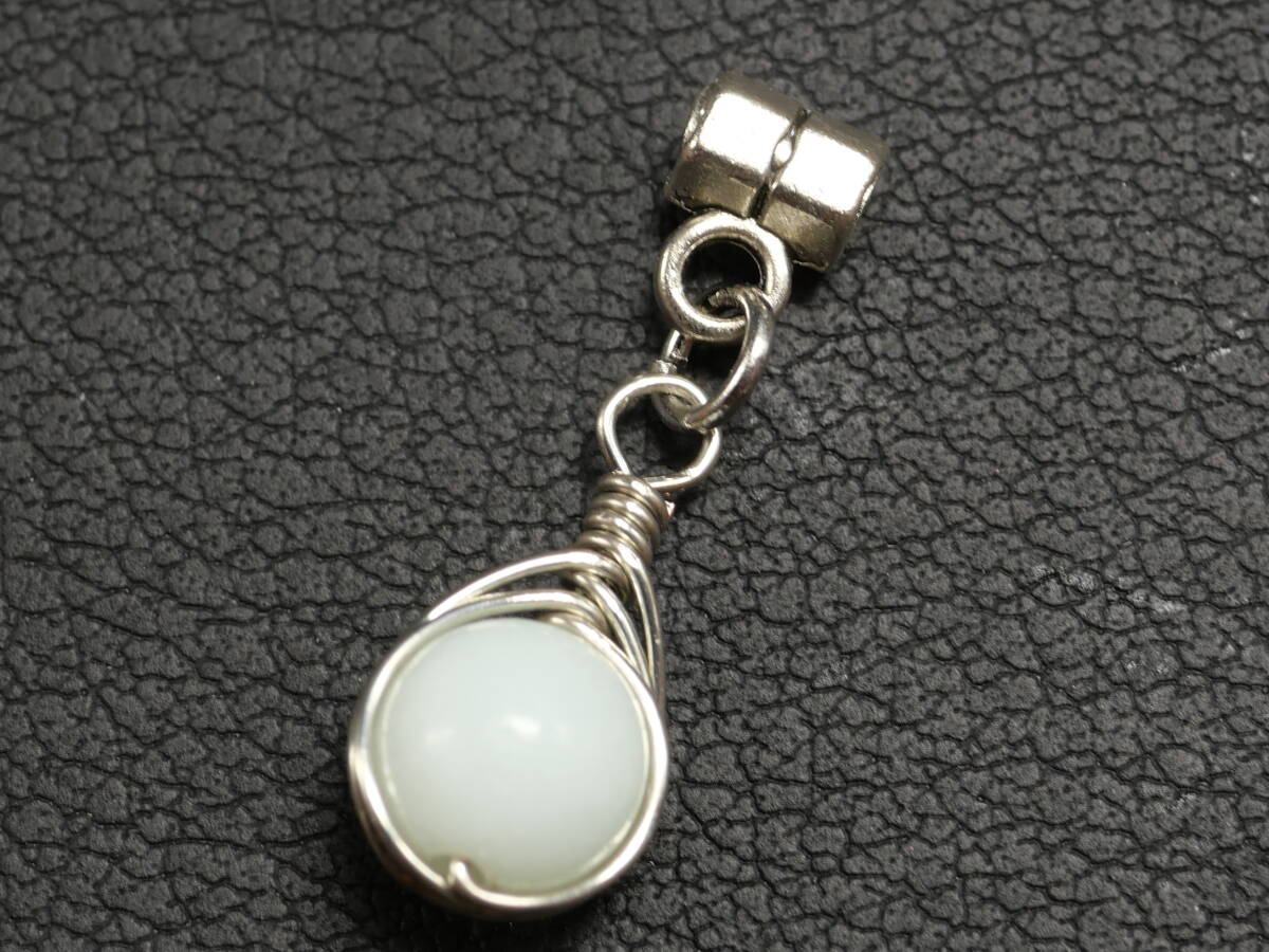 ワイヤーラッピングアマゾナイトの華やかなペンダントトップ 504拍卖