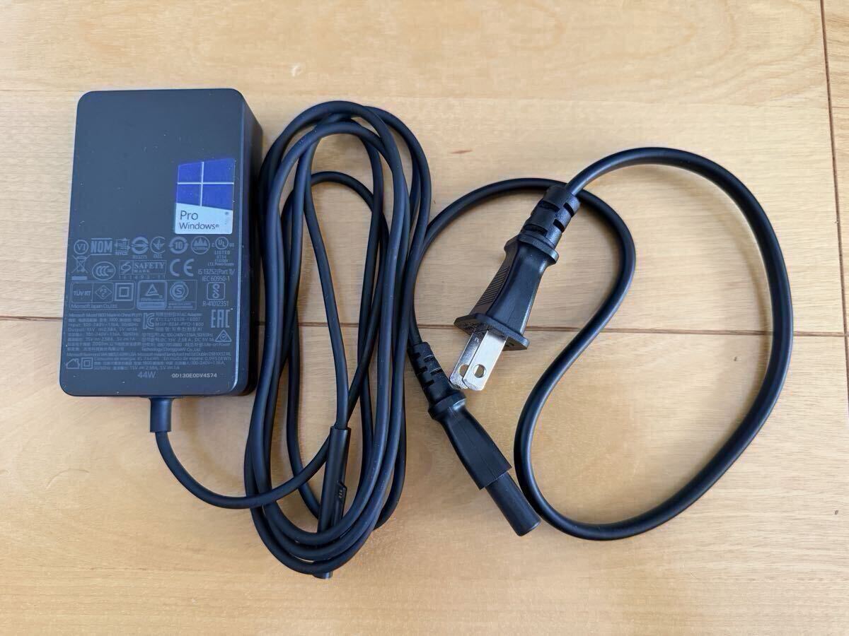 【中古】Microsoft Surface用 44w ACアダプター Model1800拍卖