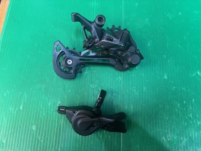 SHIMANO RD-M7100SGS + SL-M7100セット拍卖