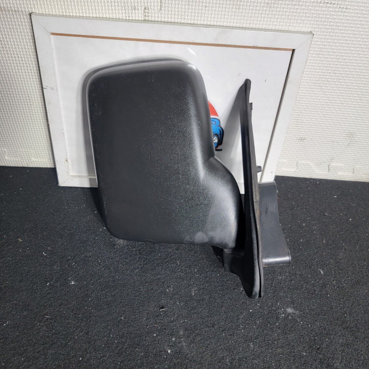 右ドアミラー 日産 キャラバン VWME25/VRE25 / VWE25 / VPE25拍卖