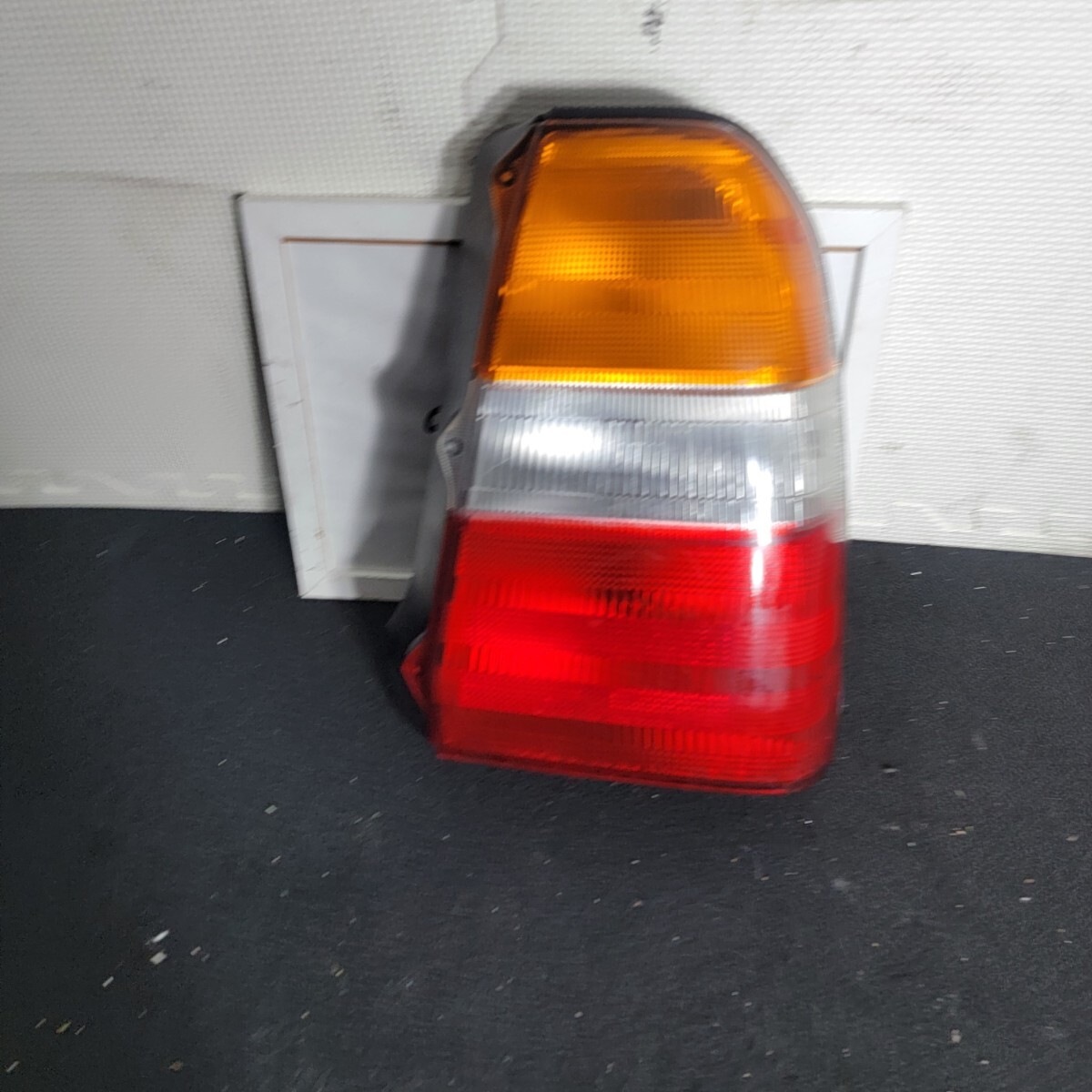 右 テールライト トヨタ コンフォート TSS10/TSS11拍卖