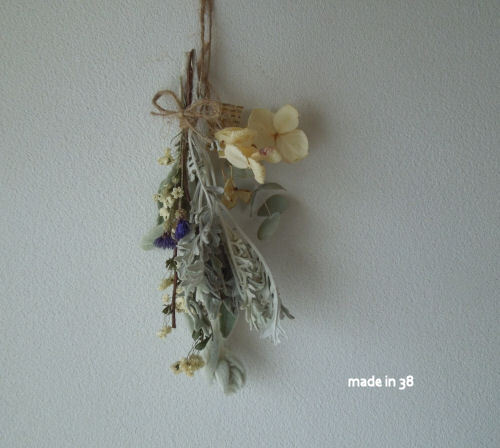 ドライフラワー ラムズイヤー シロタエギク 矢車草 スワッグ拍卖