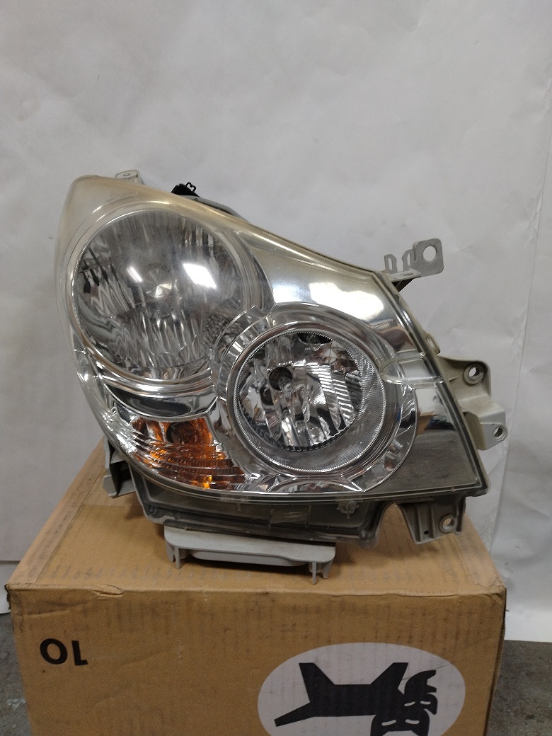 ダイハツ L275S L285S ミラカスタム 右ヘッドライト ハロゲン レベ付き ピン割れあり拍卖