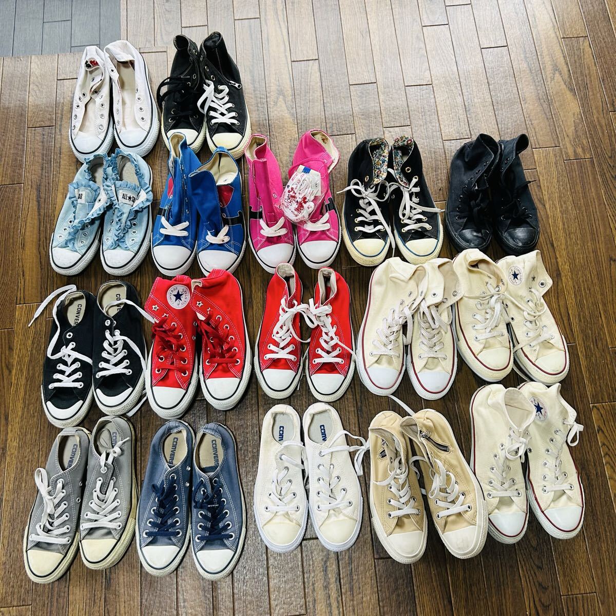 1円 コンバース converse オールスター ALL STAR まとめ セット 大量 ジャンク 点 シューズ 靴 レディース ハイカット ローカットくつ クツ拍卖