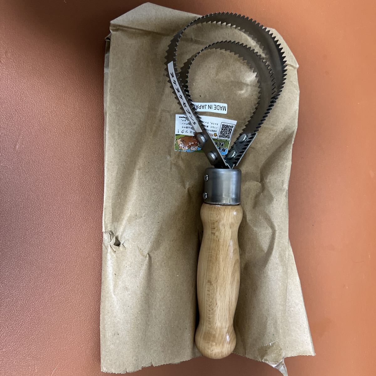 換毛期用 熊の手ブラシ ヌケヌケセブンS拍卖